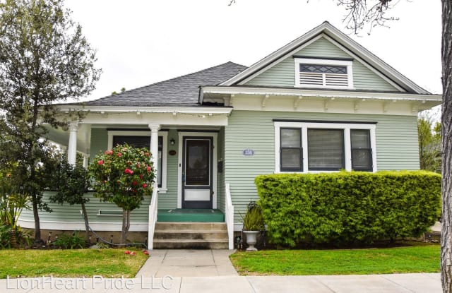 236 East Washington - 236 East Washington Avenue, Orange, CA 92866
