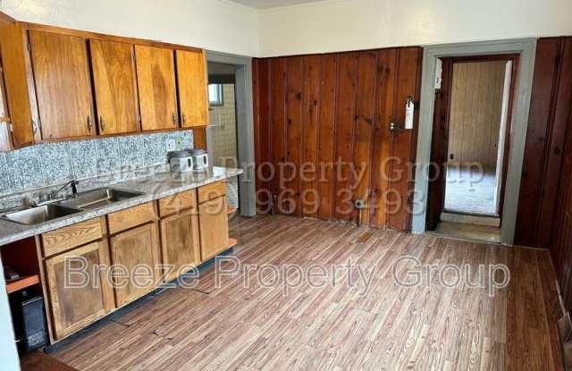714 Balfe St - 714 Balfe Street, Toledo, OH 43609