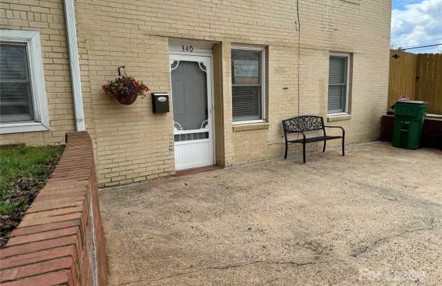 340 Hollis Road - 340 Hollis Road, Charlotte, NC 28209