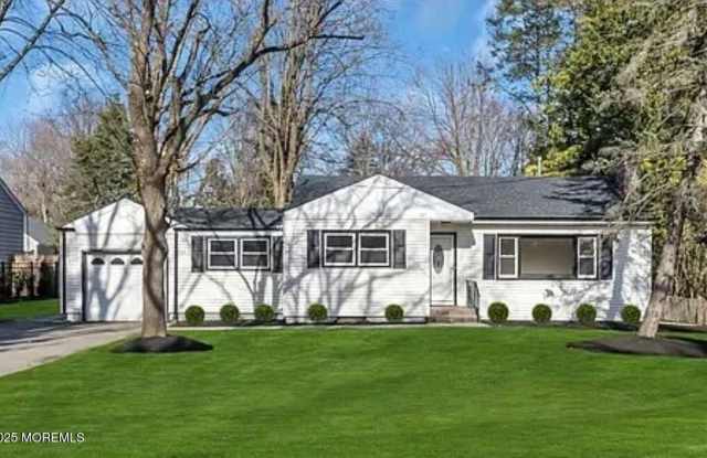472 Branch Avenue photos photos