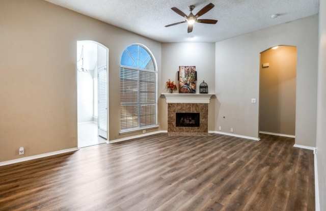 4716 Frost Hollow Drive Gallery 3