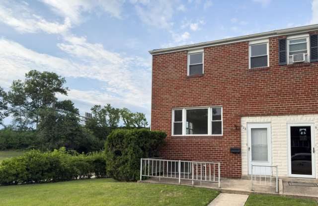 926 REGINA Drive Gallery 2