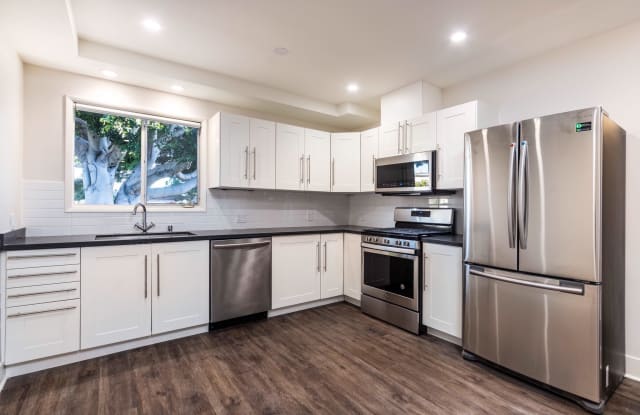 3105 Arizona Avenue - 3105 Arizona Ave, Santa Monica, CA 90404