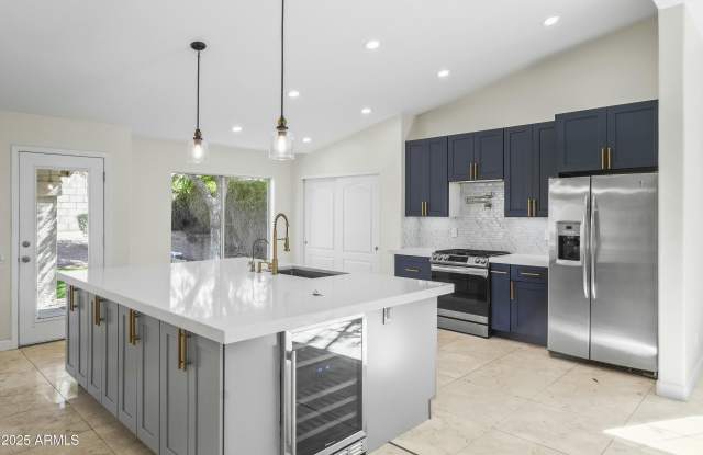 6920 W VIA MONTOYA Drive photos photos