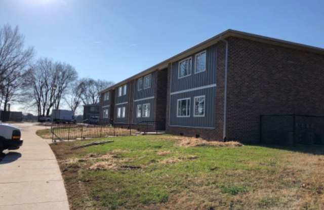 2330 Hamilton Ave - 2330 Hamilton Avenue, South Pittsburg, TN 37380