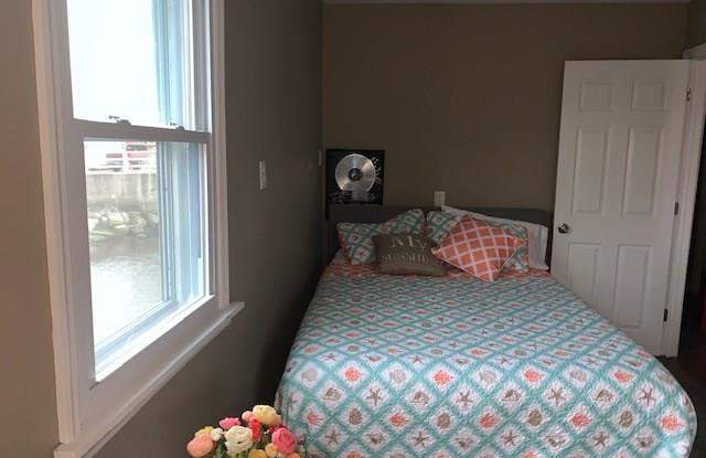 1 Bayshore Drive - 1 Bayshore Drive, Milford city, CT 06460