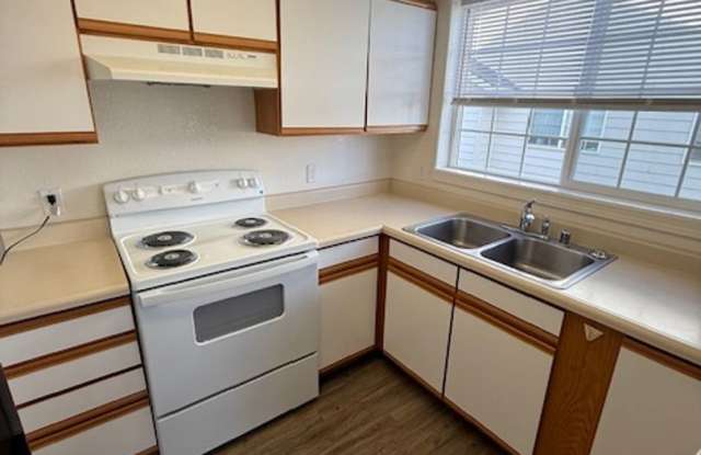 2 Bedroom, 2 Bathroom Centrally Located Condo photos photos 2 Bedroom, 2 Bathroom Centrally Located Condo photos photos