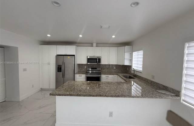 1970 NW 47th Ter - 1970 Northwest 47th Terrace, Brownsville, FL 33142 1970 NW 47th Ter - 1970 Northwest 47th Terrace, Brownsville, FL 33142