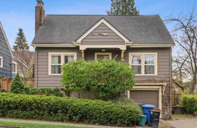 3113 NE 65th St. photos photos