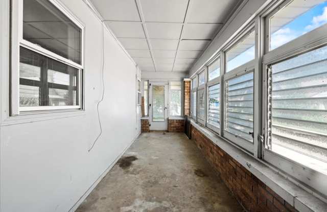 1375 E Minnesota Street - $1,400.00/mo. Gallery 3