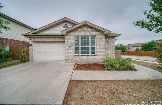 2802 Crusader Bnd Gallery 1