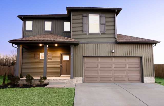 Charming Home With Eat In Kitchen, Granite Countertops, and Glass Door Tiled Shower photos photos