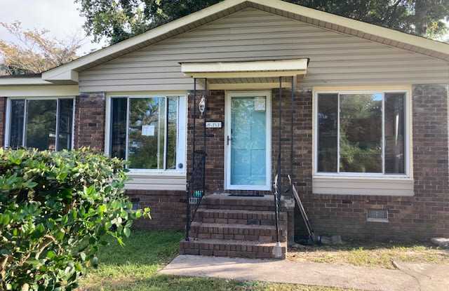 811 Minnie St photos photos 811 Minnie St photos photos