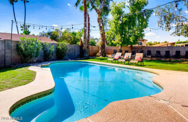 9265 E KALIL Drive - 9265 East Kalil Drive, Scottsdale, AZ 85260