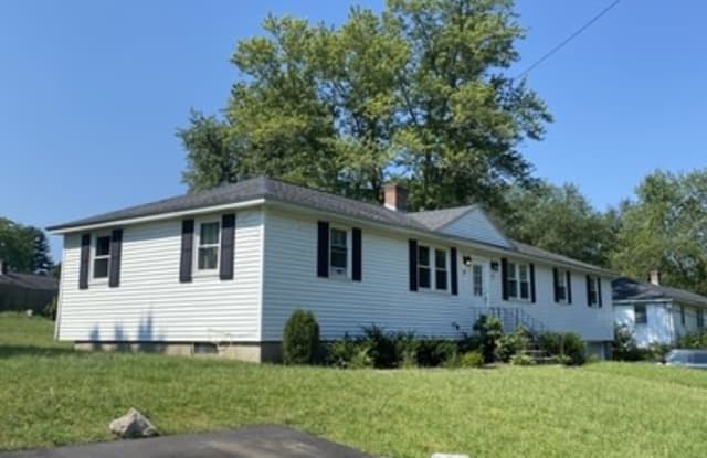 27 Evergreen Ave. - 27 Evergreen Avenue, Middlesex County, MA 01730