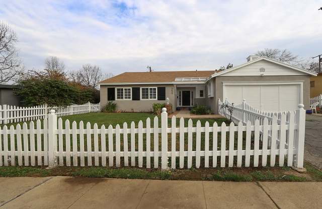 Charming 3BR/2BA in Encino photos photos