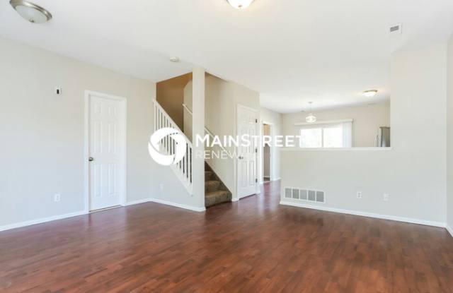 11637 Oakland Street Gallery 4