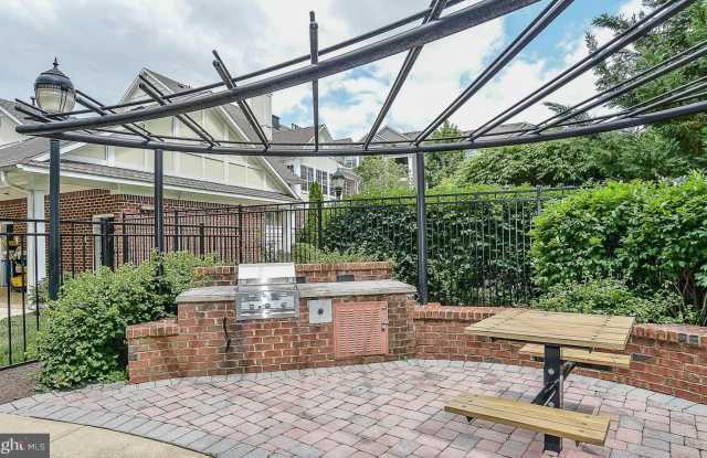 12909 CENTRE PARK CIRCLE - 12909 Centre Park Circle, McNair, VA 20171