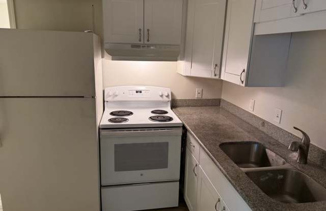 8020 Stark Ave photos photos