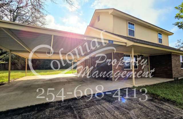 Beautifully Renovated 2-Story Home in Kempner, TX photos photos