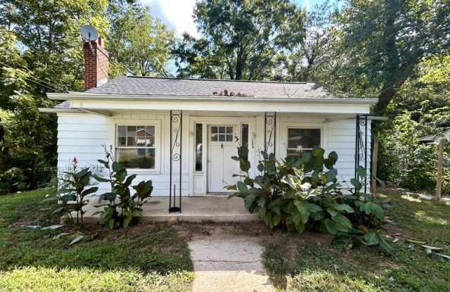 309 Coggins Avenue photos photos