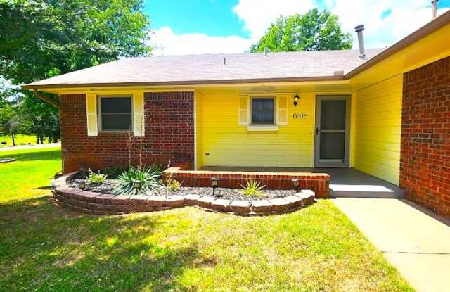 3 Bed 2 Bath 2 Car Garage-Westlake Addition NW OKC Gallery 3
