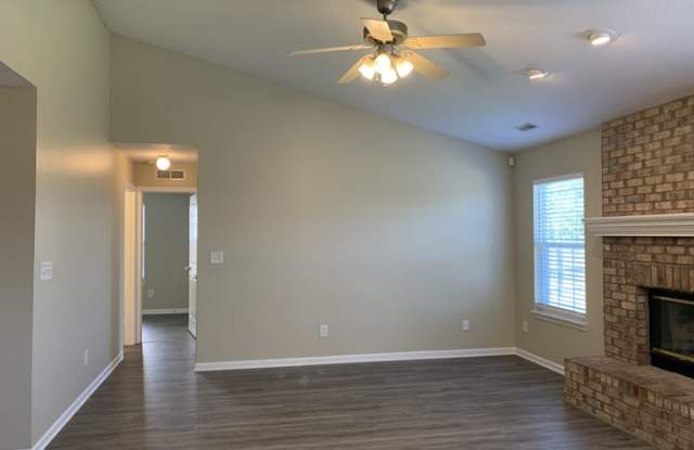 7117 Cordova Drive Gallery 4