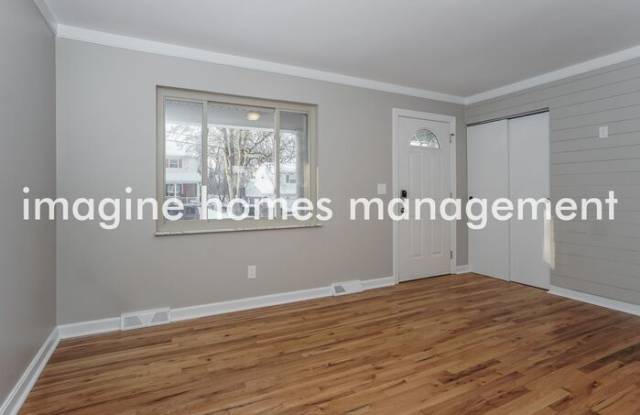 3932 Malaer Drive Gallery 4