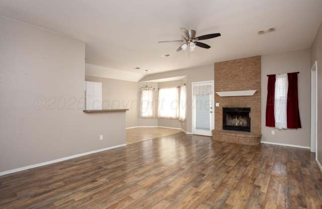 5013 CAPULIN Lane Gallery 2