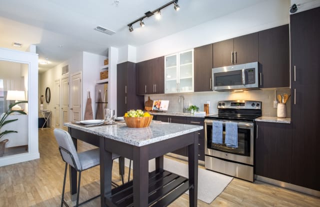 19Nineteen Clarendon Apartments photos photos