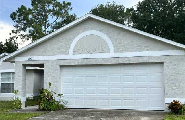 1021 EMBRUN COURT photos photos