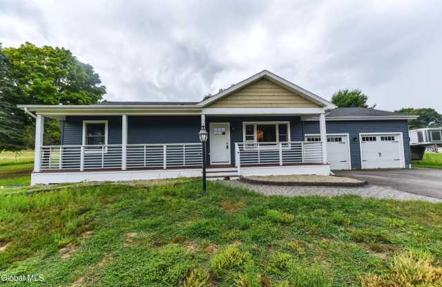434 Burgoyne Road photos photos