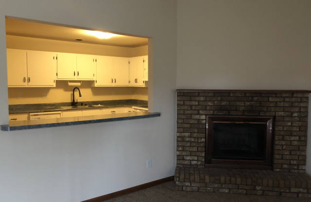 Now leasing for August 1st 2025! - 3106 Chatham Drive, Urbana, IL 61802