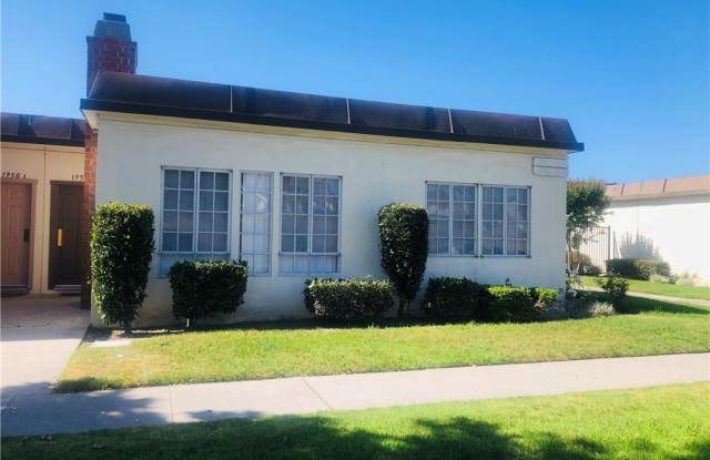 1950 W Glenoaks Avenue Gallery 2