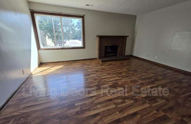 660 S 20th St # 4 Gallery 3