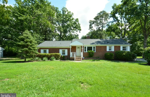 5917 BROOKLAND ROAD - 5917 Brookland Road, Rose Hill, VA 22310