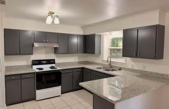 125 SHERRY Drive Gallery 2
