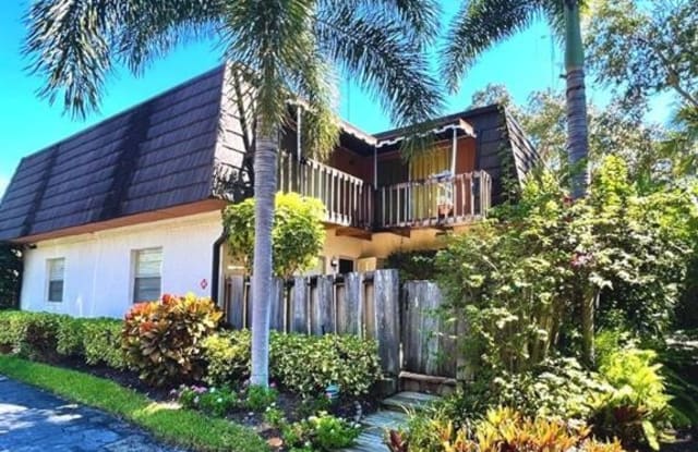 465 Broad AVE S - 465 Broad Avenue South, Naples, FL 34102 465 Broad AVE S - 465 Broad Avenue South, Naples, FL 34102