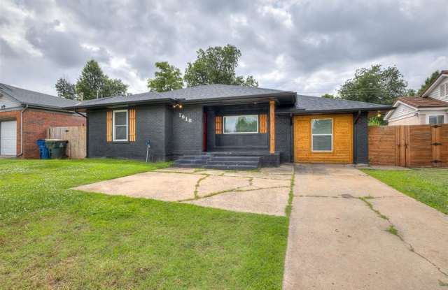 1618 Carlisle Court photos photos