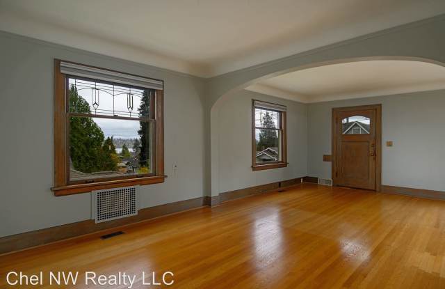 504 N 68th Street Gallery 4
