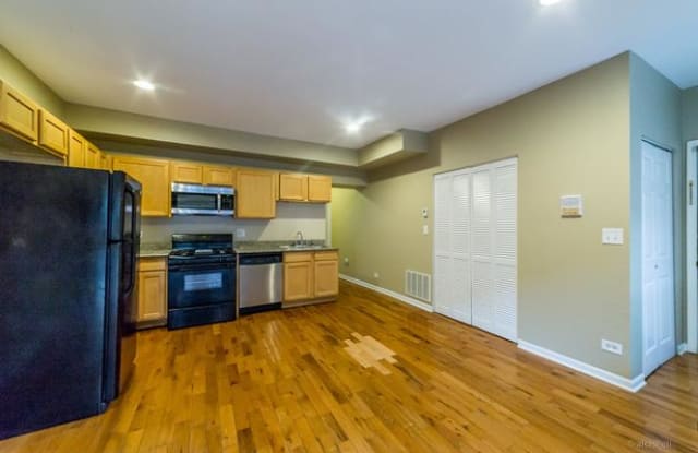 2101 East 67th Street - 210, Unit 210 - 2101 E 67th St, Chicago, IL 60649