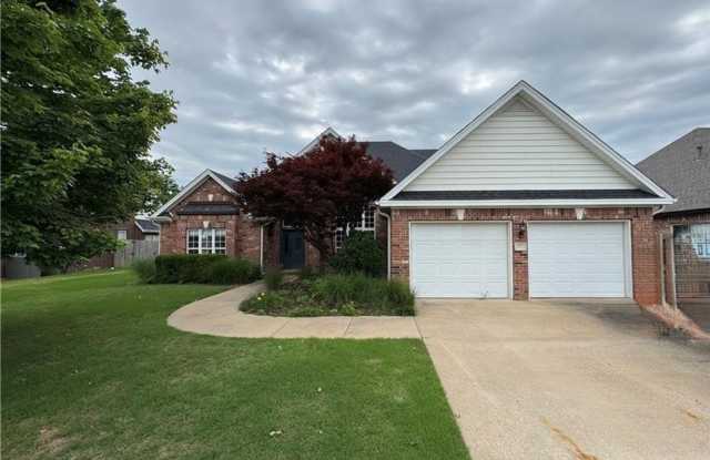 407 Lyndal  LN photos photos