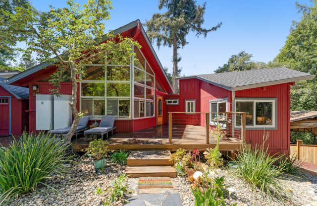 Boulder Creek Sanctuary! 50% off 1st months rent! photos photos