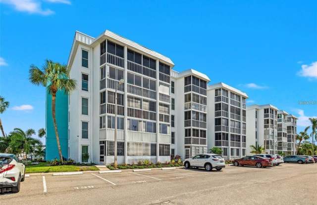 4908 38TH Way South - 4908 38th Way South, St. Petersburg, FL 33711