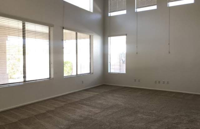 1444 W. Crane Dr. Gallery 4