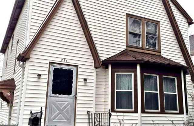 224 Ivyhurst Circle - 224 Ivyhurst Circle, Eggertsville, NY 14226