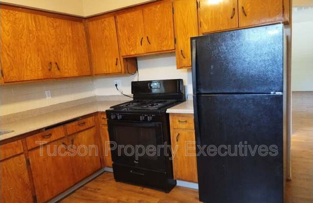 8934 South Nogales Highway photos photos