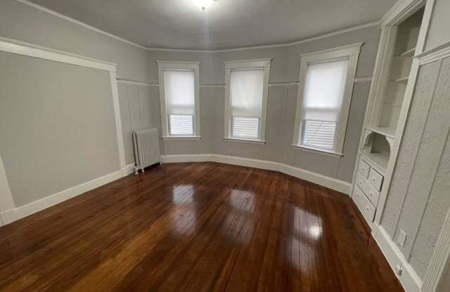 25 Linden St. photos photos