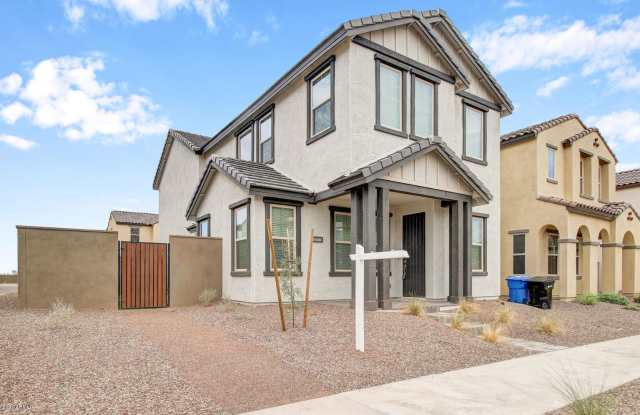 2015 W DESERT HOLLOW Drive - 2015 W Desert Hollow Dr, Phoenix, AZ 85085