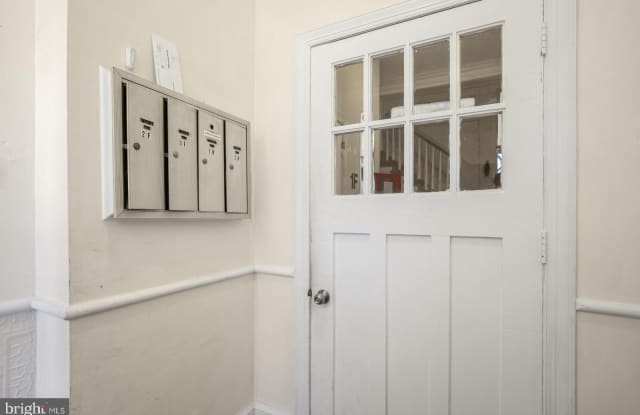 350 GREEN LANE photos photos
